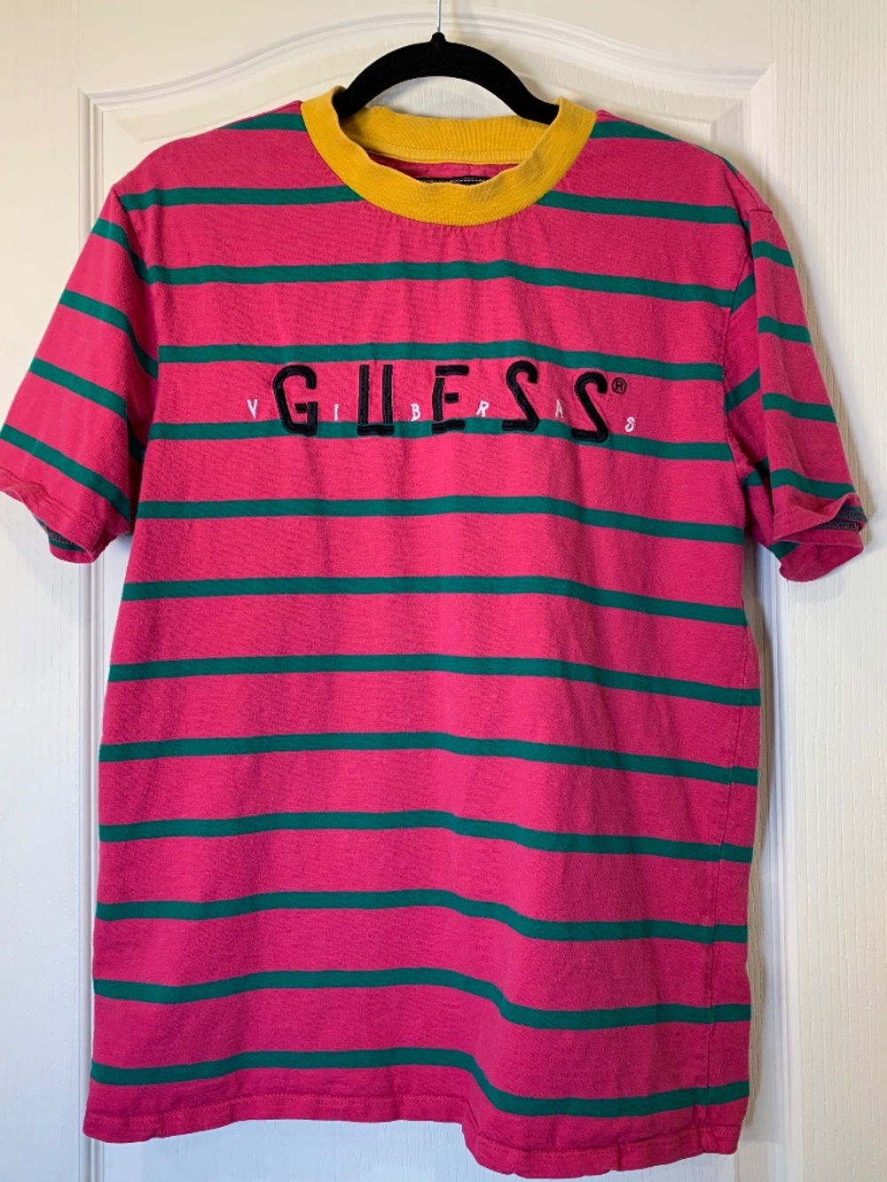 Guess x J Balvin Striped Logo T-Shirt XS Pink Green Streetwear‎ Unisex Festival